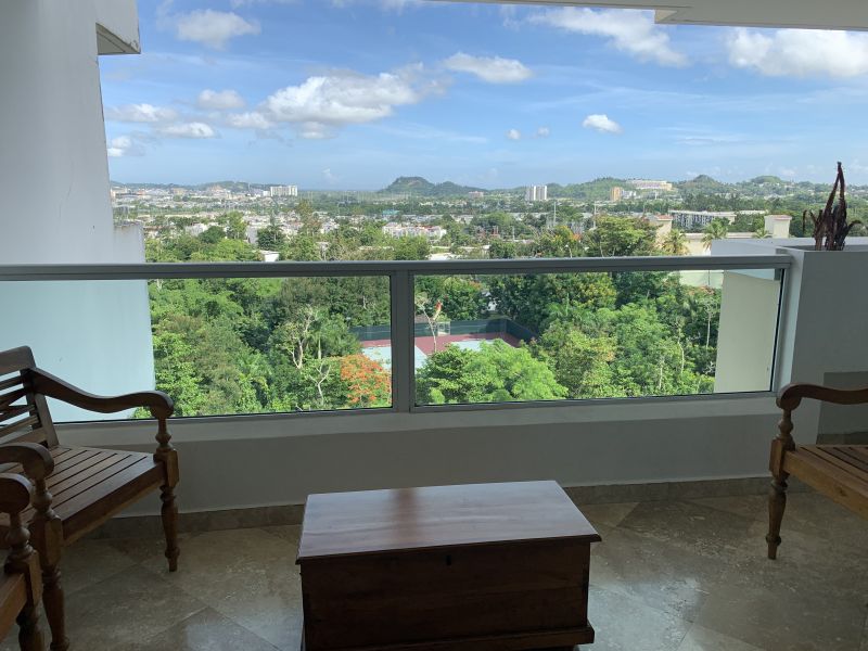 Espectacular Apartamento Bosque de la Villa Torrimar Guaynabo