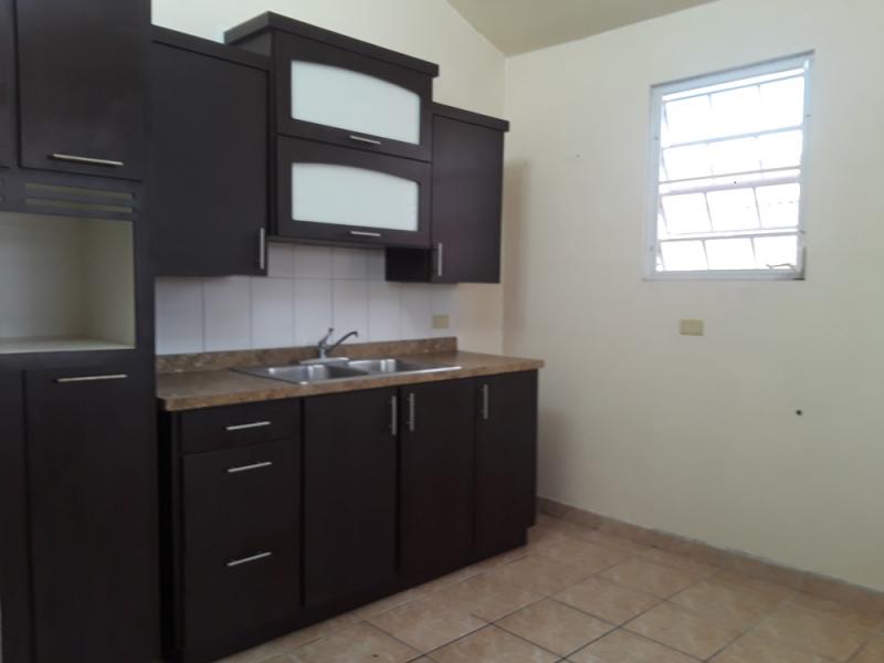 NUNEZ ROMEU, CASA EN CAYEY, PUERTO RICO