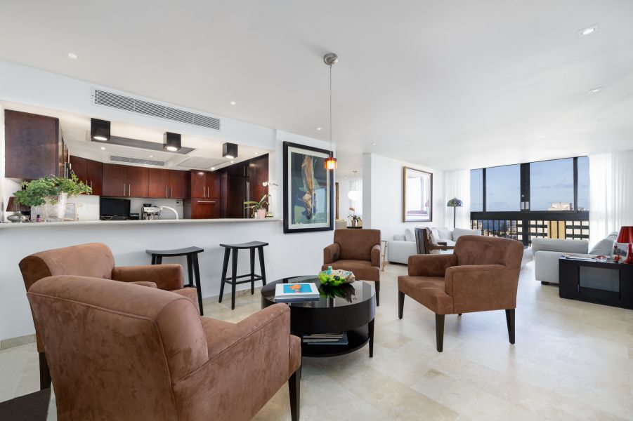 Cond. Parque Central, Apartamento en San Juan