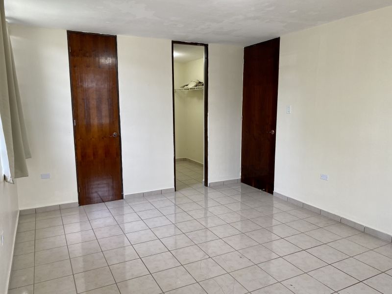 Cond. Chalets De San Lorenzo, Apartamento en Arecibo