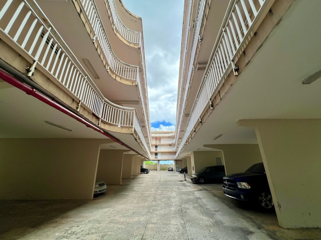 Cond. Chalets Paseo Real, Apartamento en San Juan